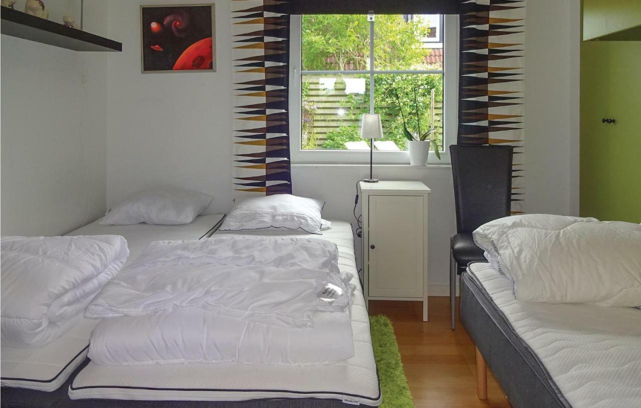 4 Bedroom Lovely Home In Hoeganaes Exterior photo